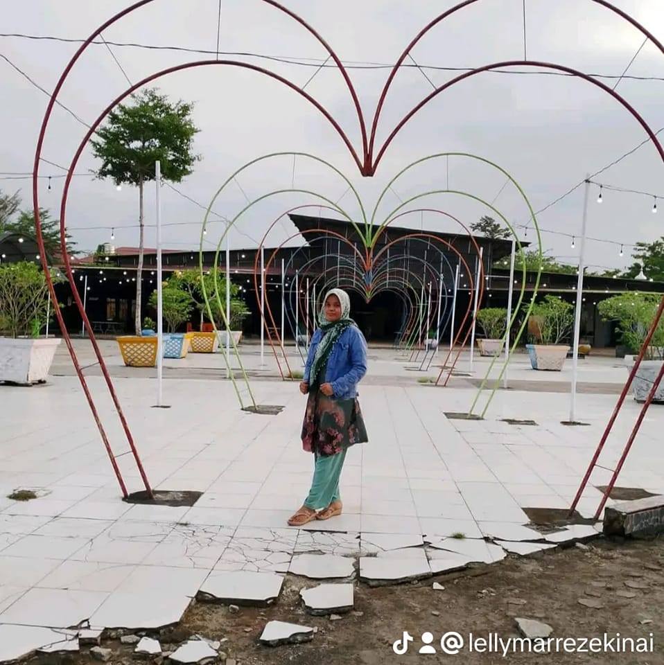 Andi Siti Si4p2 kreator y4ng konsist3n posting d4n... Facebook