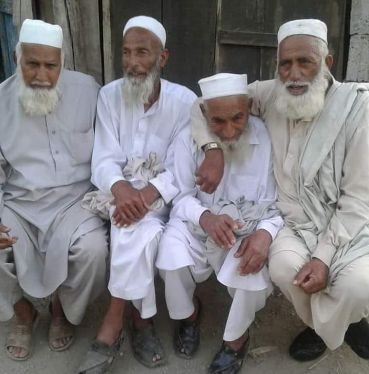 غریب تبا دے
