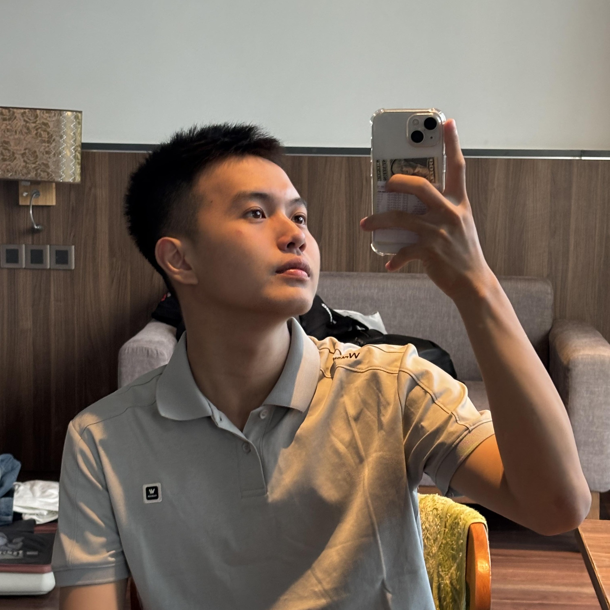 Thiếu phụ kiện thì ghé tham khảo em túi này nhé, rẻ mà sang lắm anh chị ...