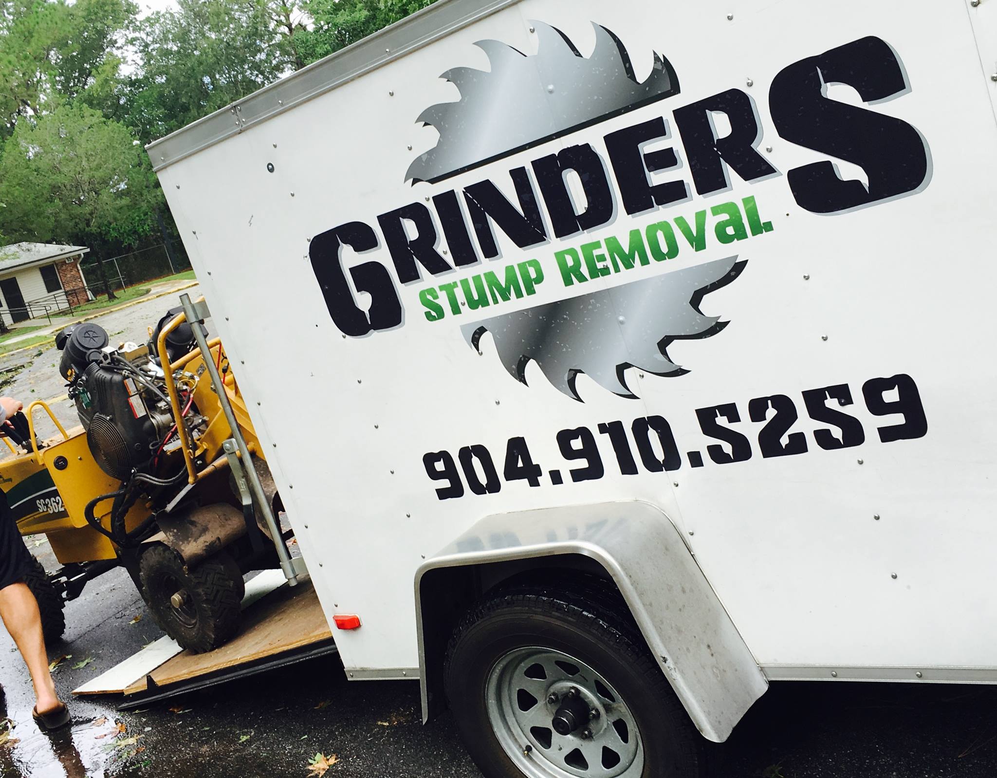 Grinders Stump Removal