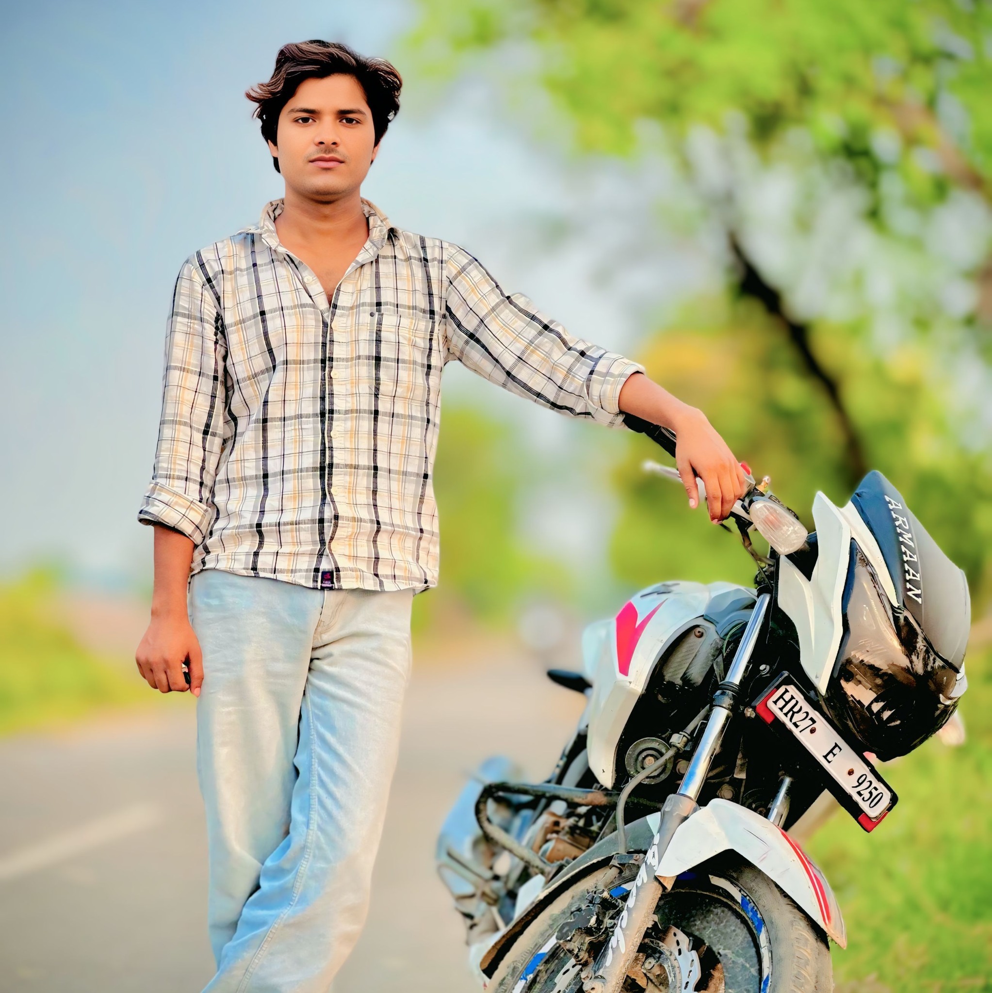 RJ Naved