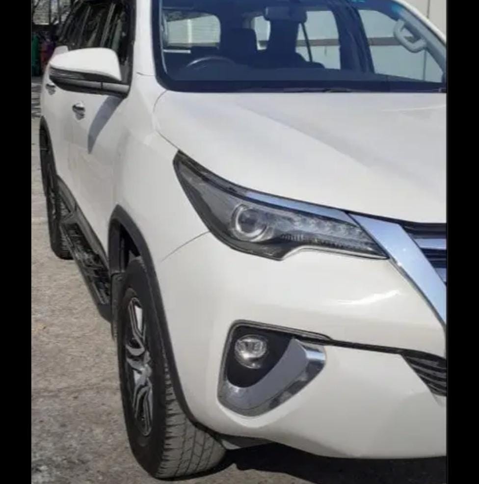 Apna car bzar