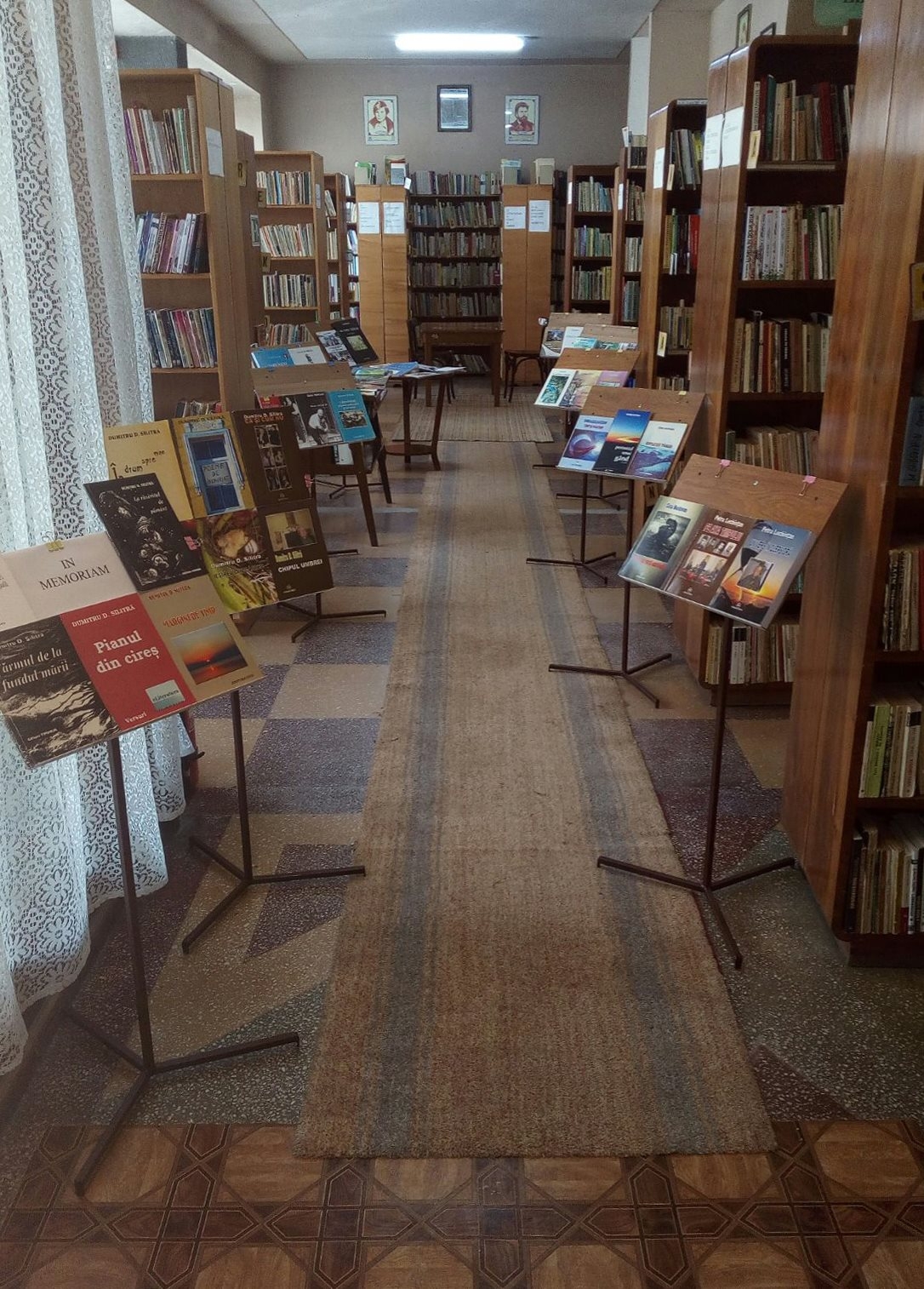 Biblioteca Municipală Târnăveni | Tarnaveni