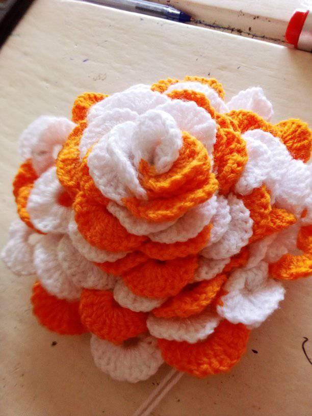 Rukie chrochets and knitting