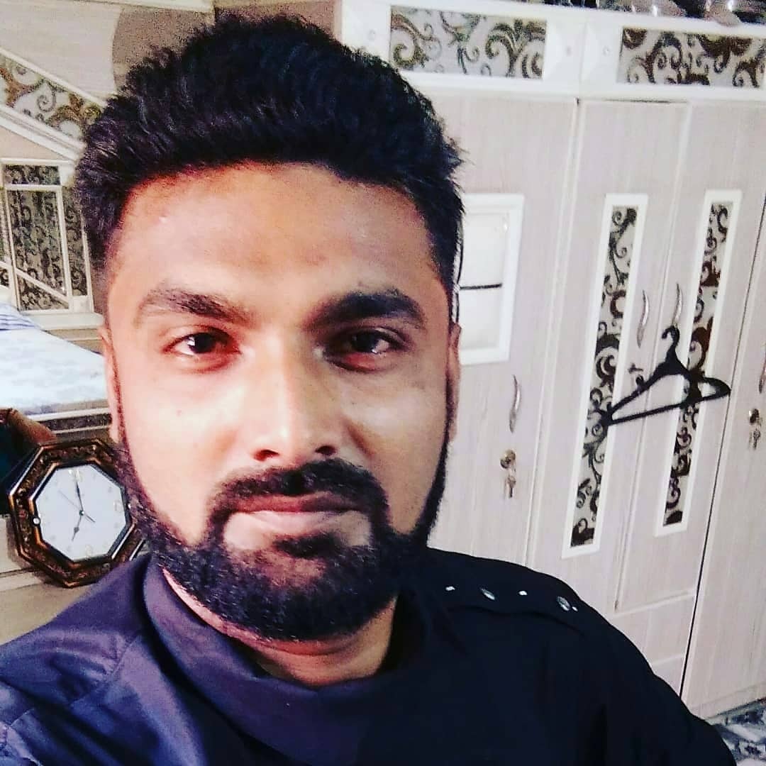 Shani Raza World