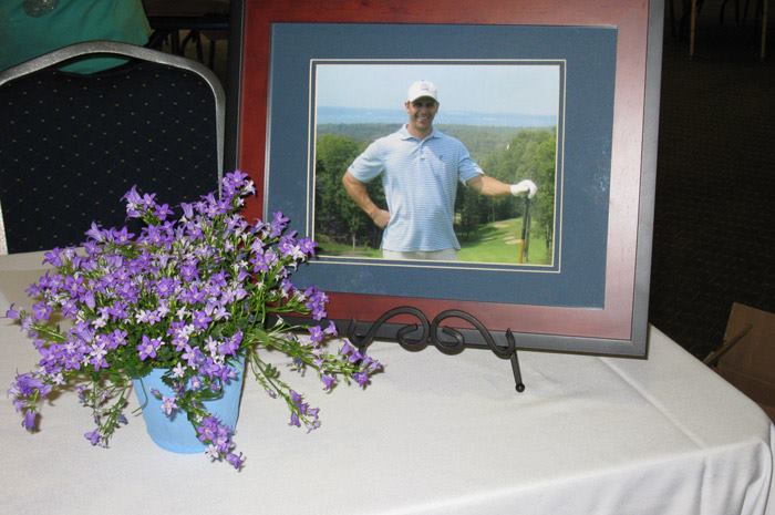 Bradley Roth Memorial Scholarship