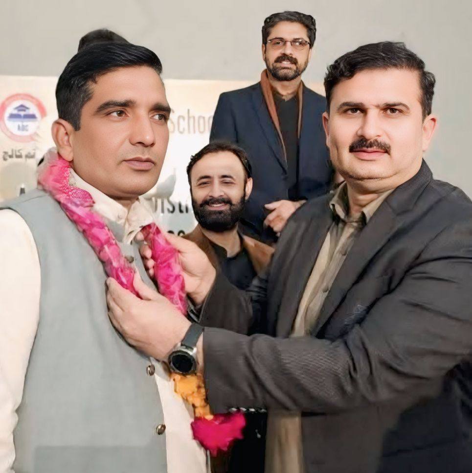 Team ch Azam bajwa pml n | Narang