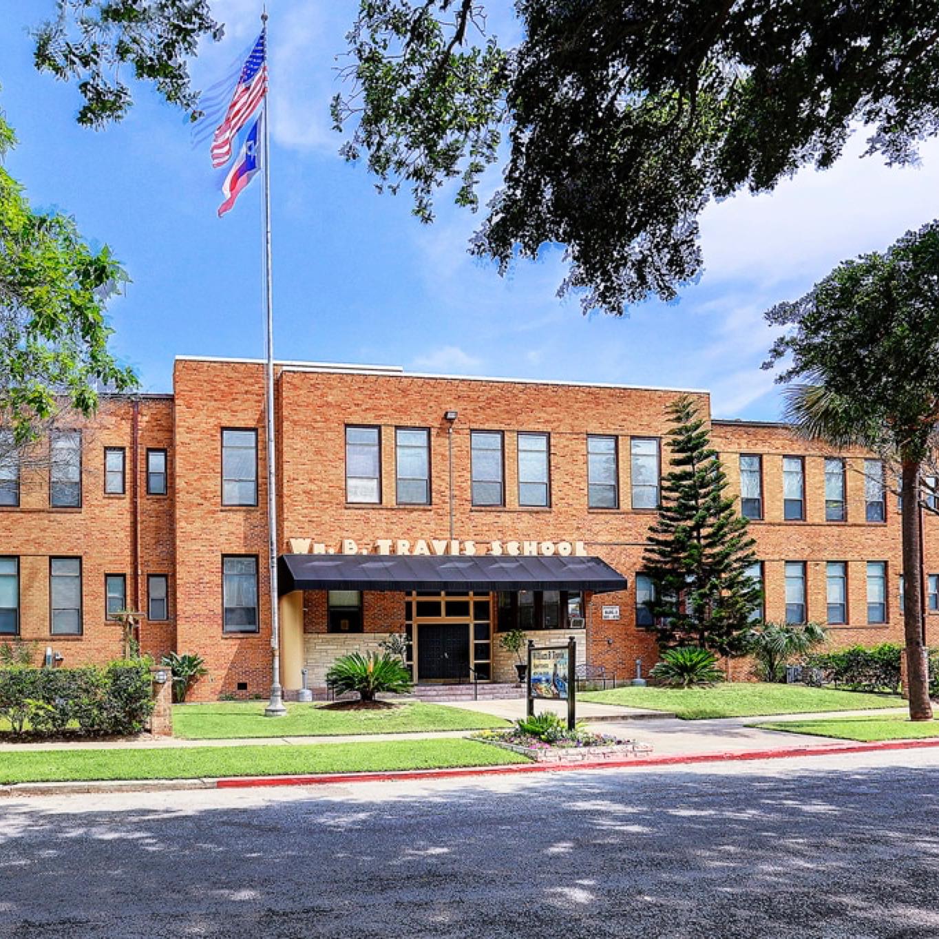 Best HD Pictures about  William B Travis Apartments  with No AI Images