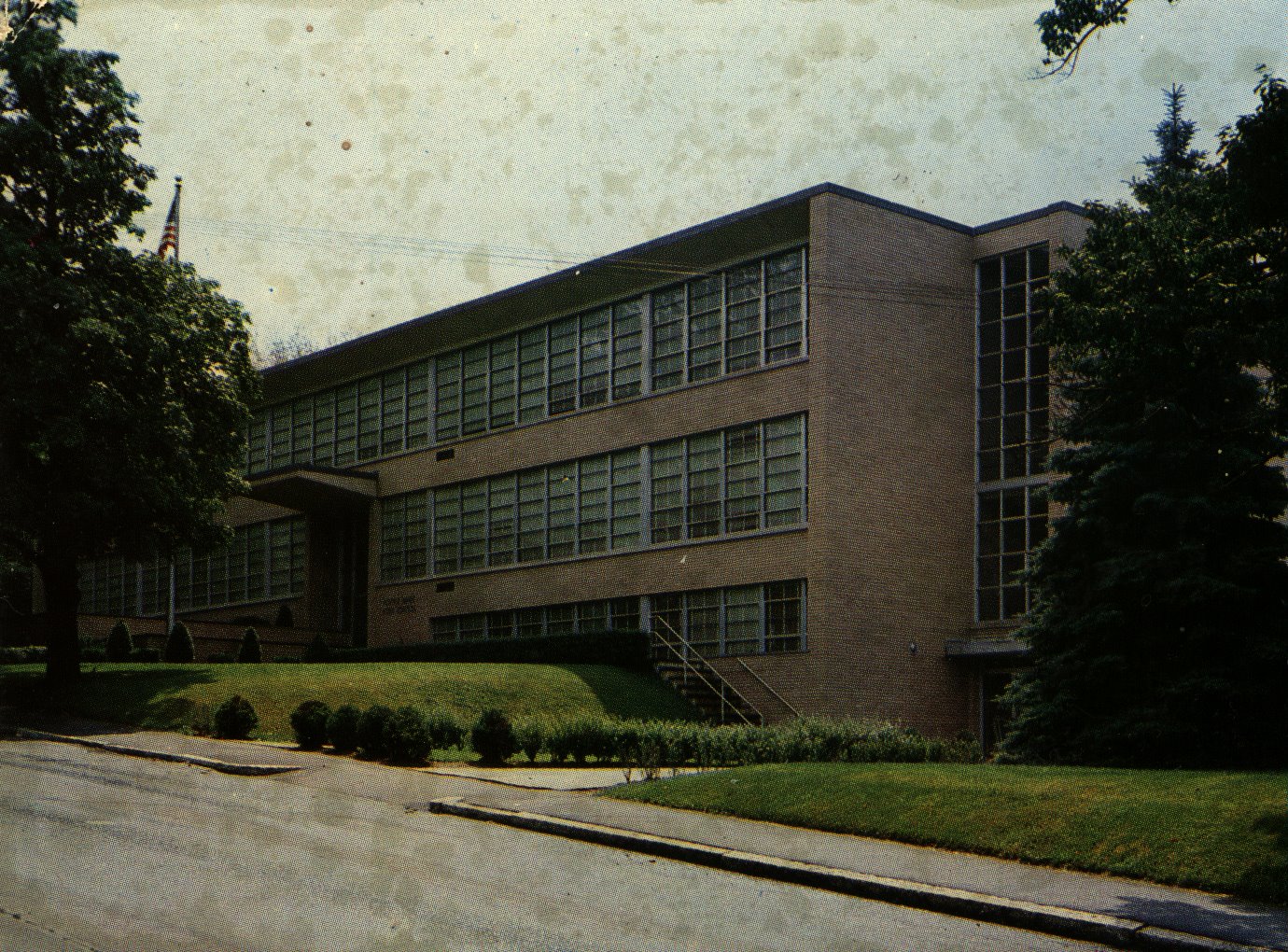 Notre Dame High School Fitchburg MA Alumni | Fitchburg MA