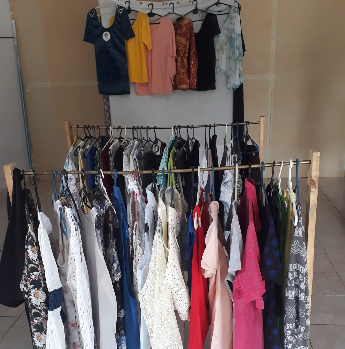 Vendo ropa nueva y usada