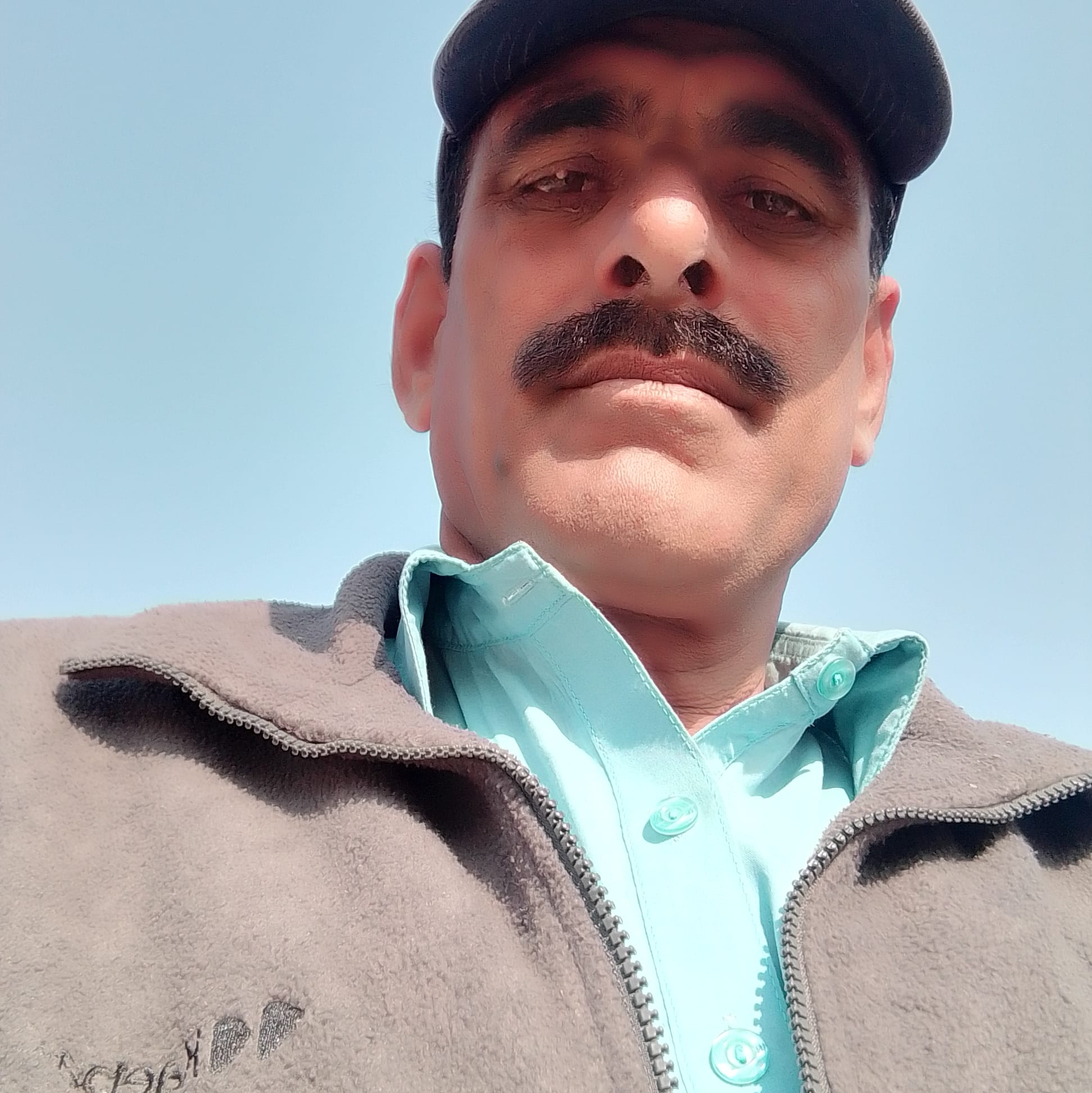 whatsapp number #viralvidel #madialclass #jymlife #abeharaniho | Ali Raza