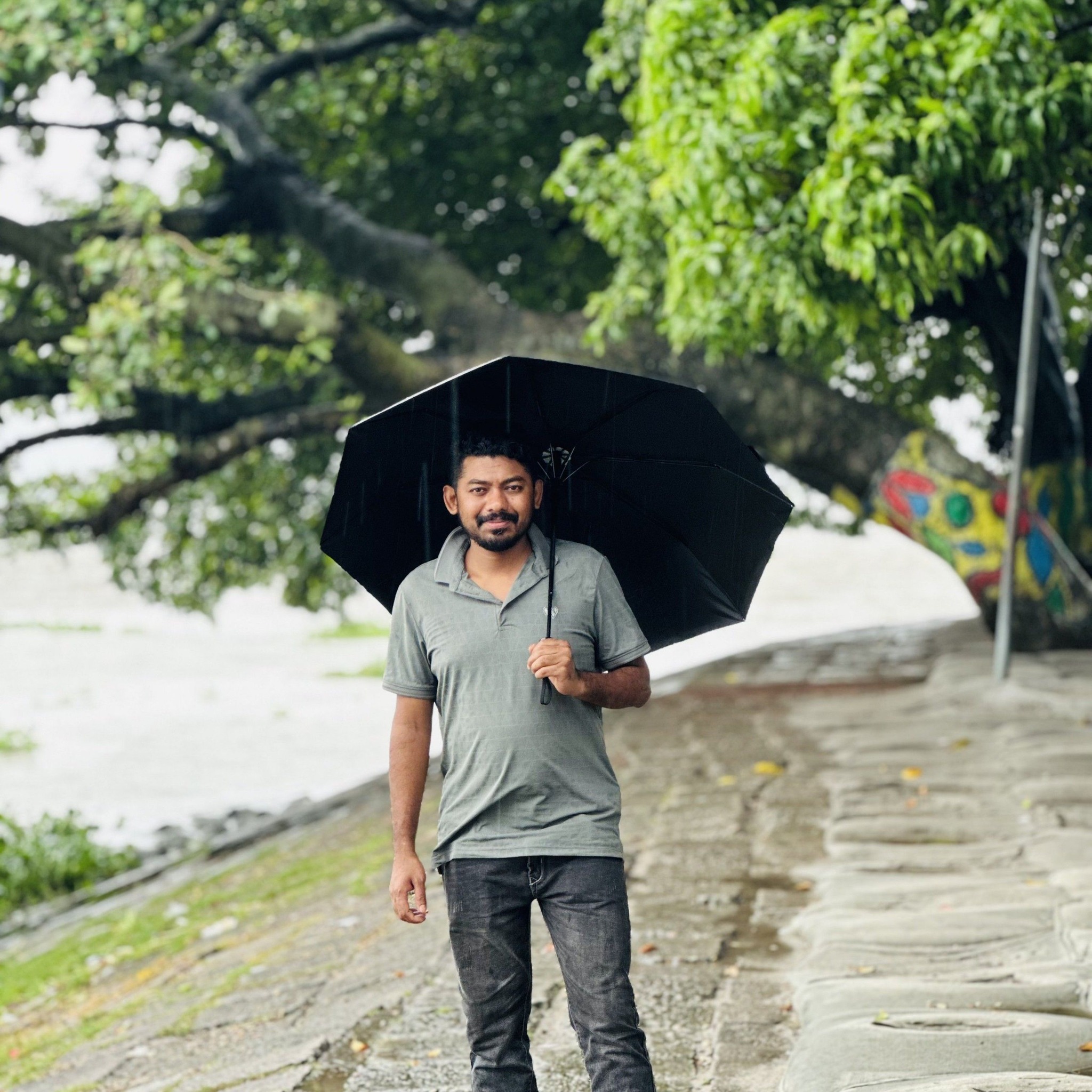 Midul Wahid Raj