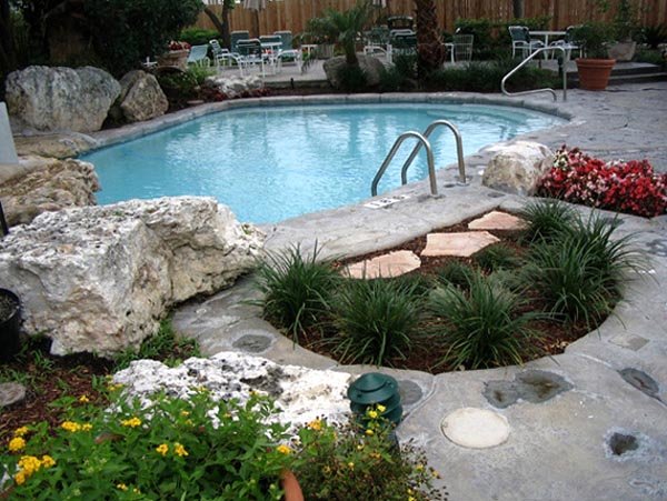 make a pool in chestermere