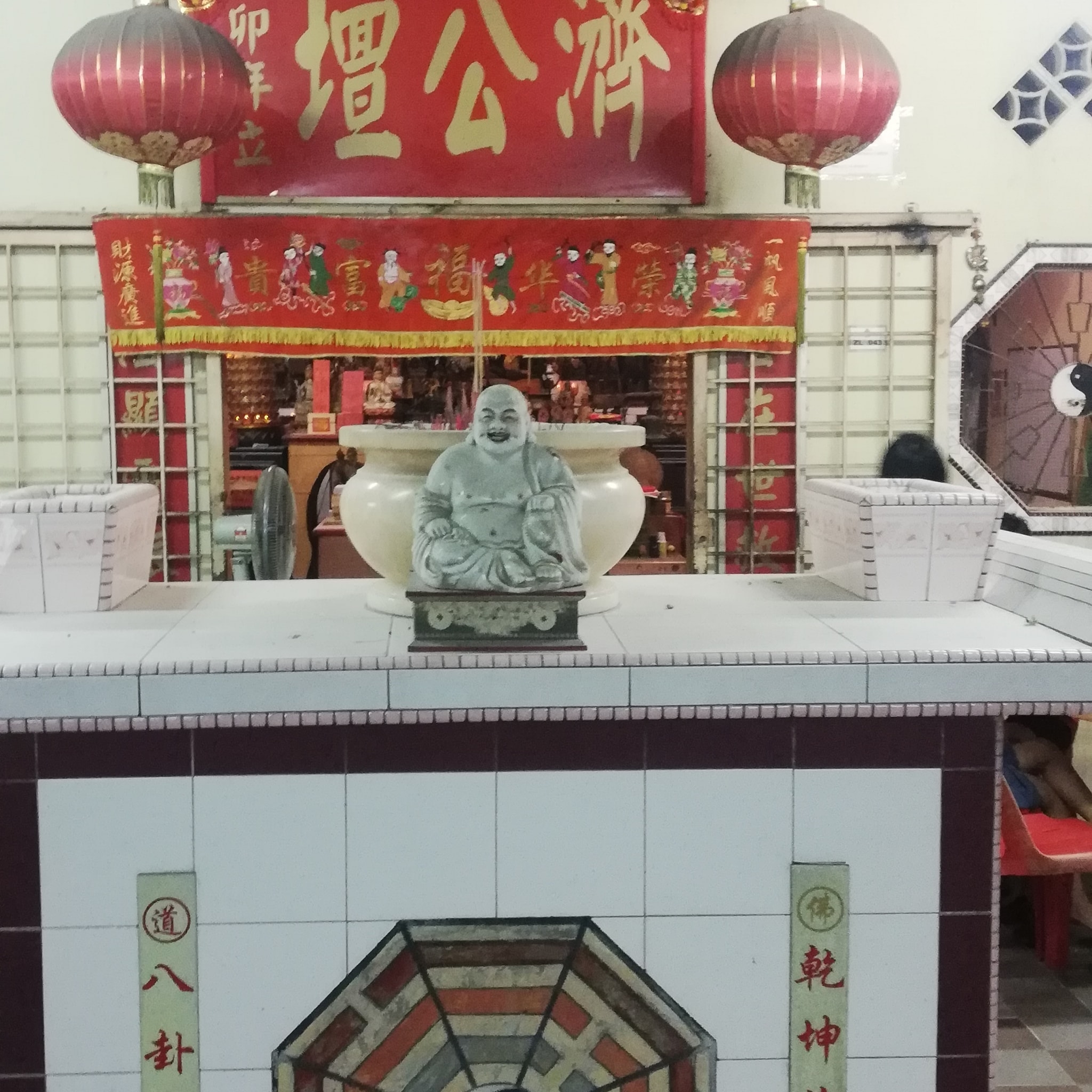 吉隆坡增江南区泗维花园済公活佛坛