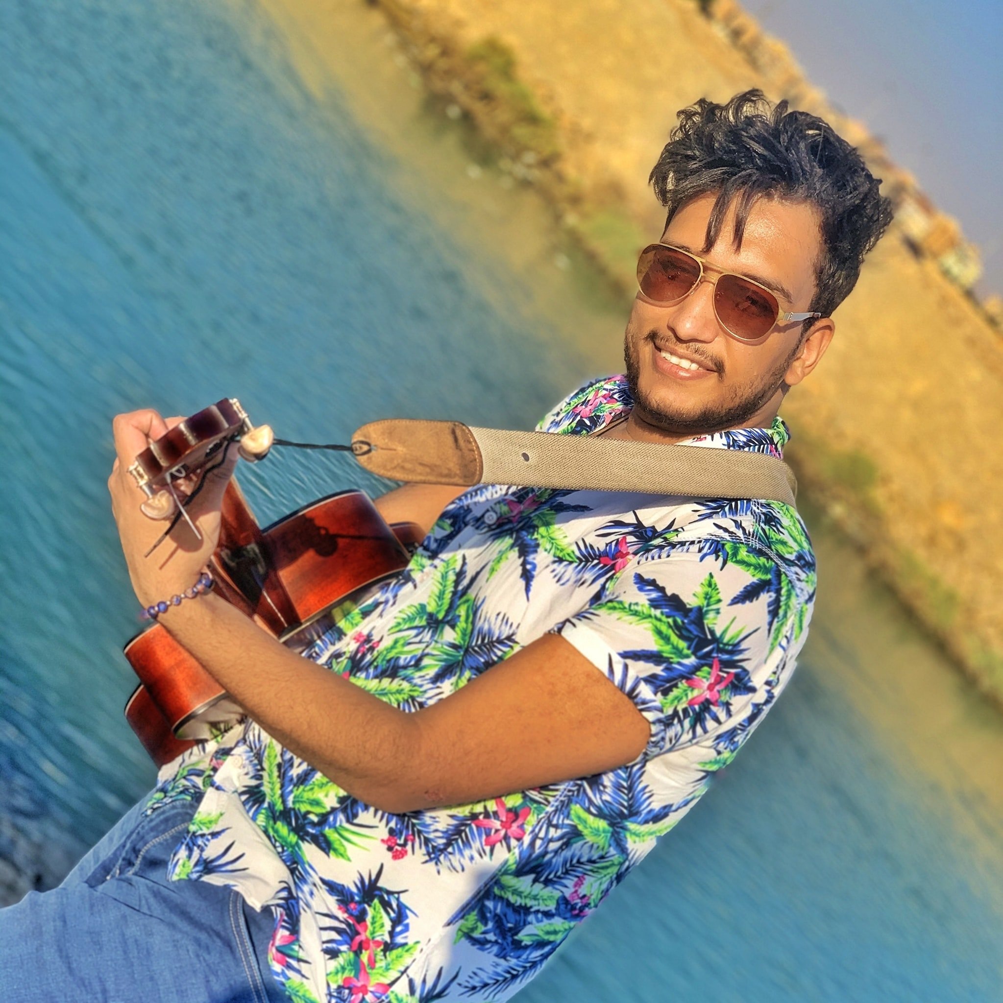 Mano_مانو