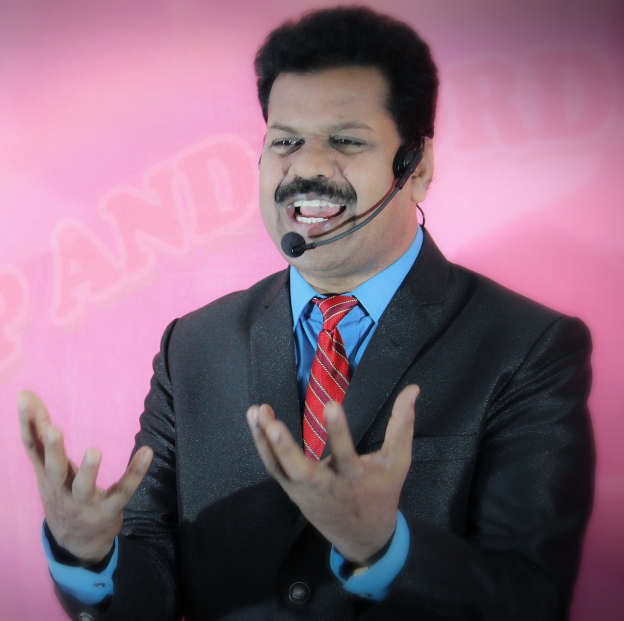 Pastor Paul Raj Official