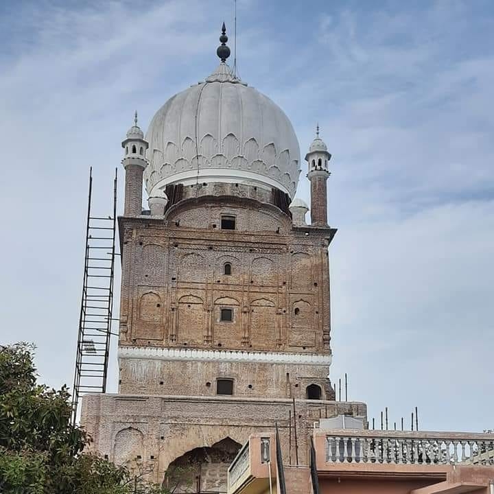 قیوم عالم حضرت سیدنا امام علی شاہ صاحب مکانشریفی نقشبندی مجددی رح