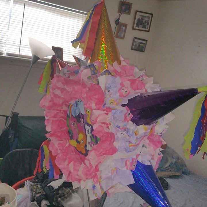 Piñatas jorge 28 | South Houston TX