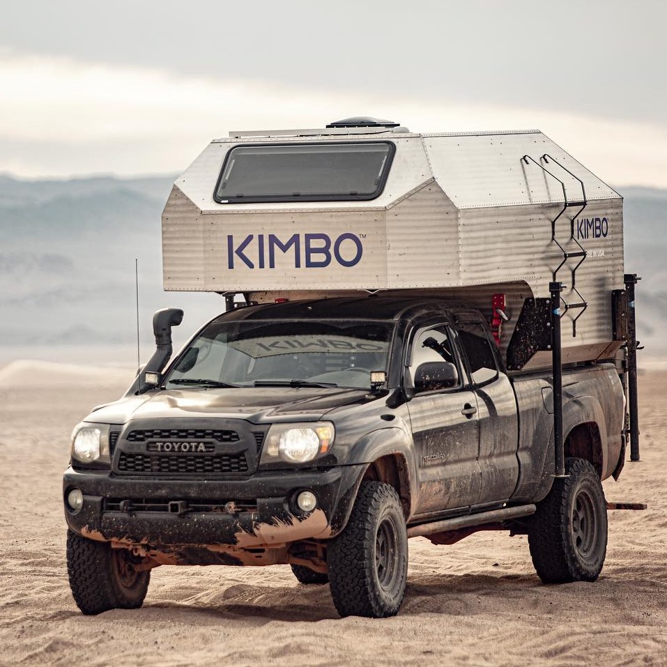 A kimbo in the wild: this was a night out in the ski mountains of ...