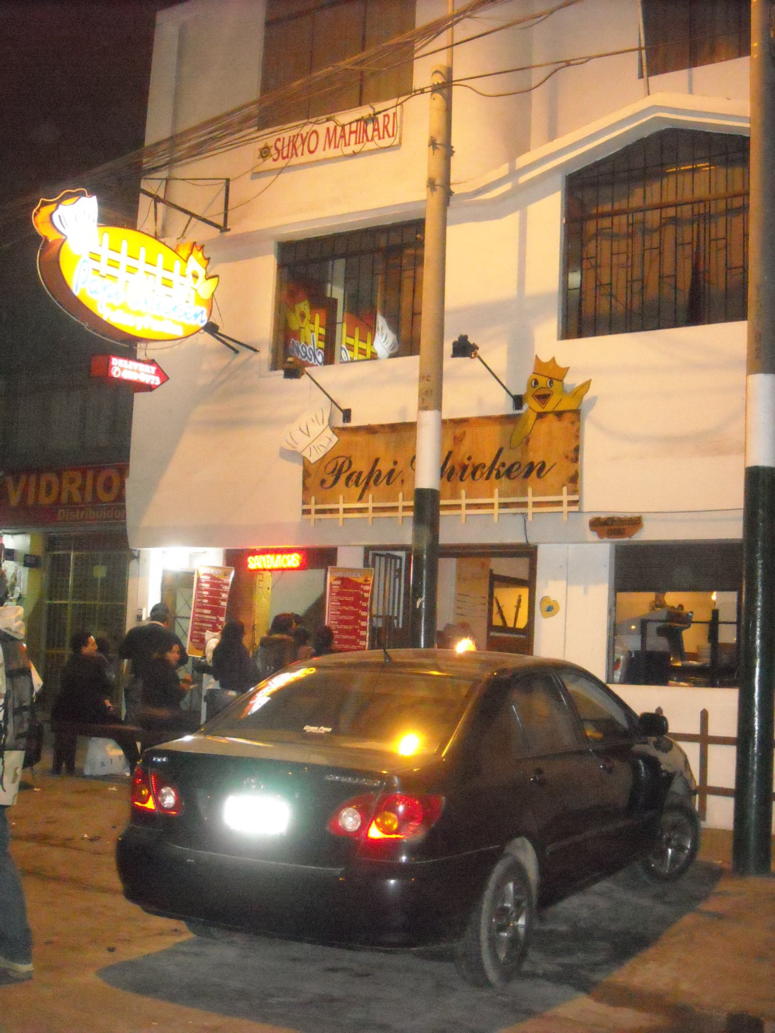 Restaurant Papi Chicken EIRL | Callao