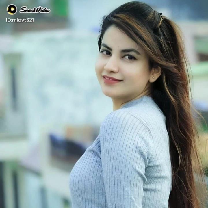 Nazeya khan