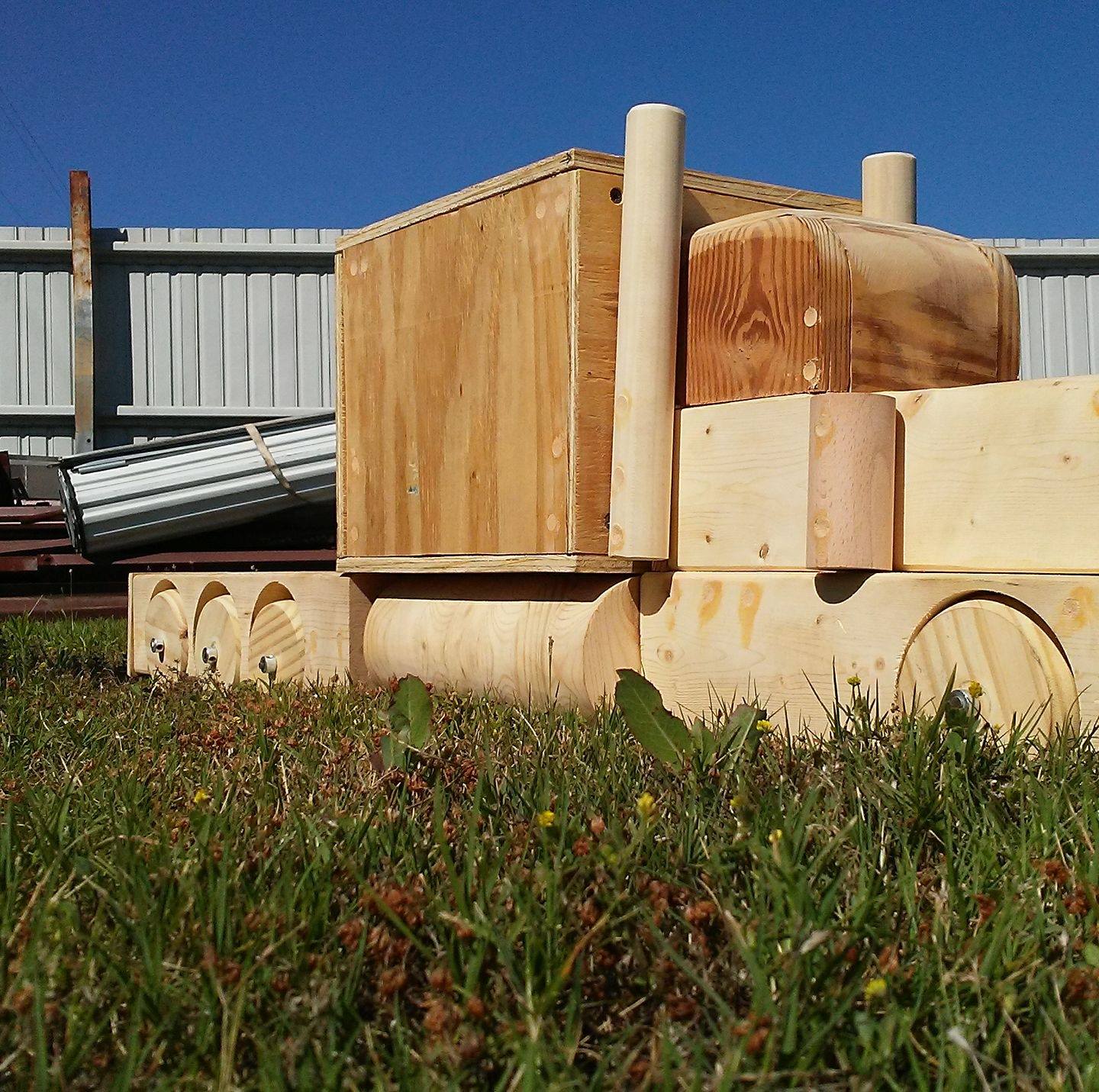 Homemade Wooden 18 Wheeler And Wrecker trucks