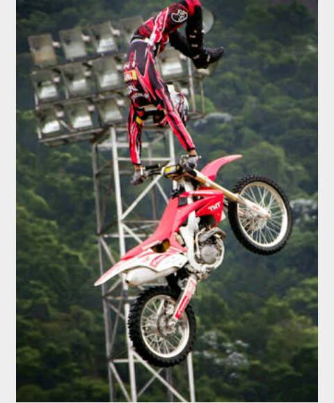 Motocross Femenino Vila Cardoso MT