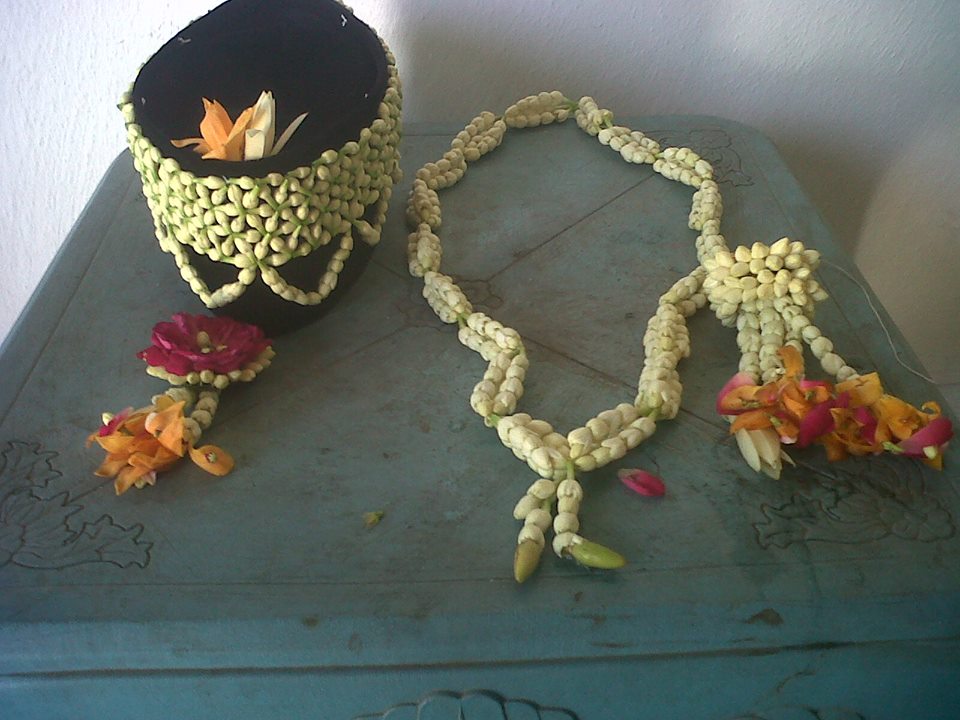 Rangkai bunga melati