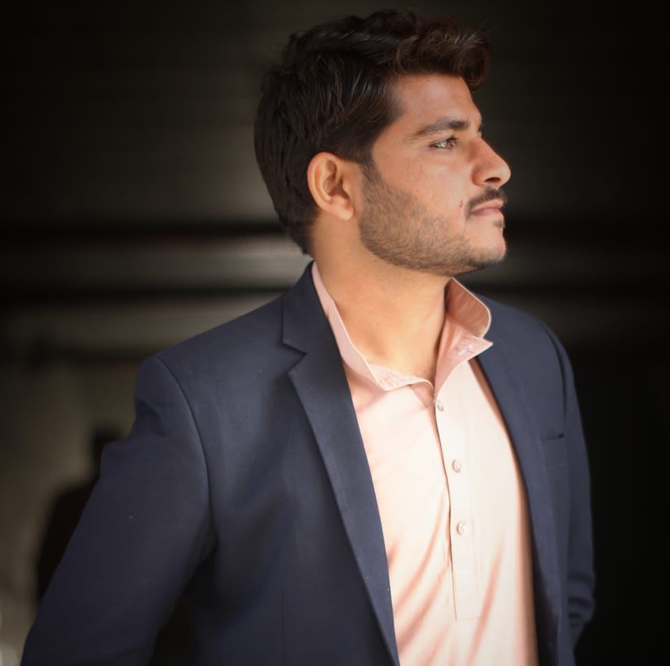 Ali Rashid.