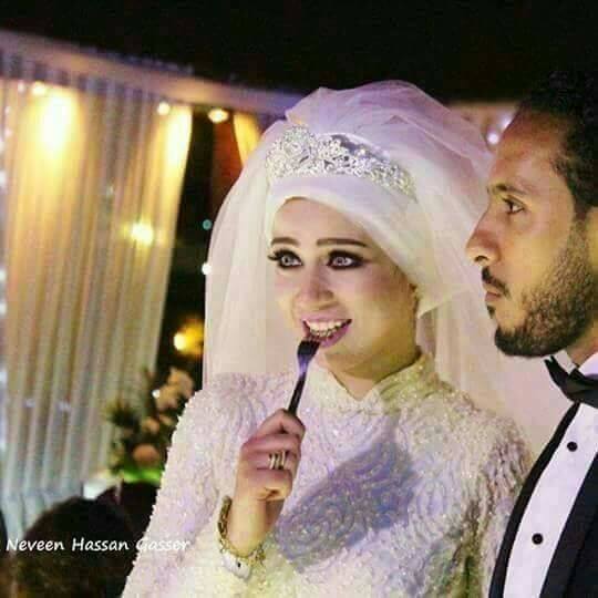 لسه عندى كلام كتير نفسى اقولهولك وتسمعنى
