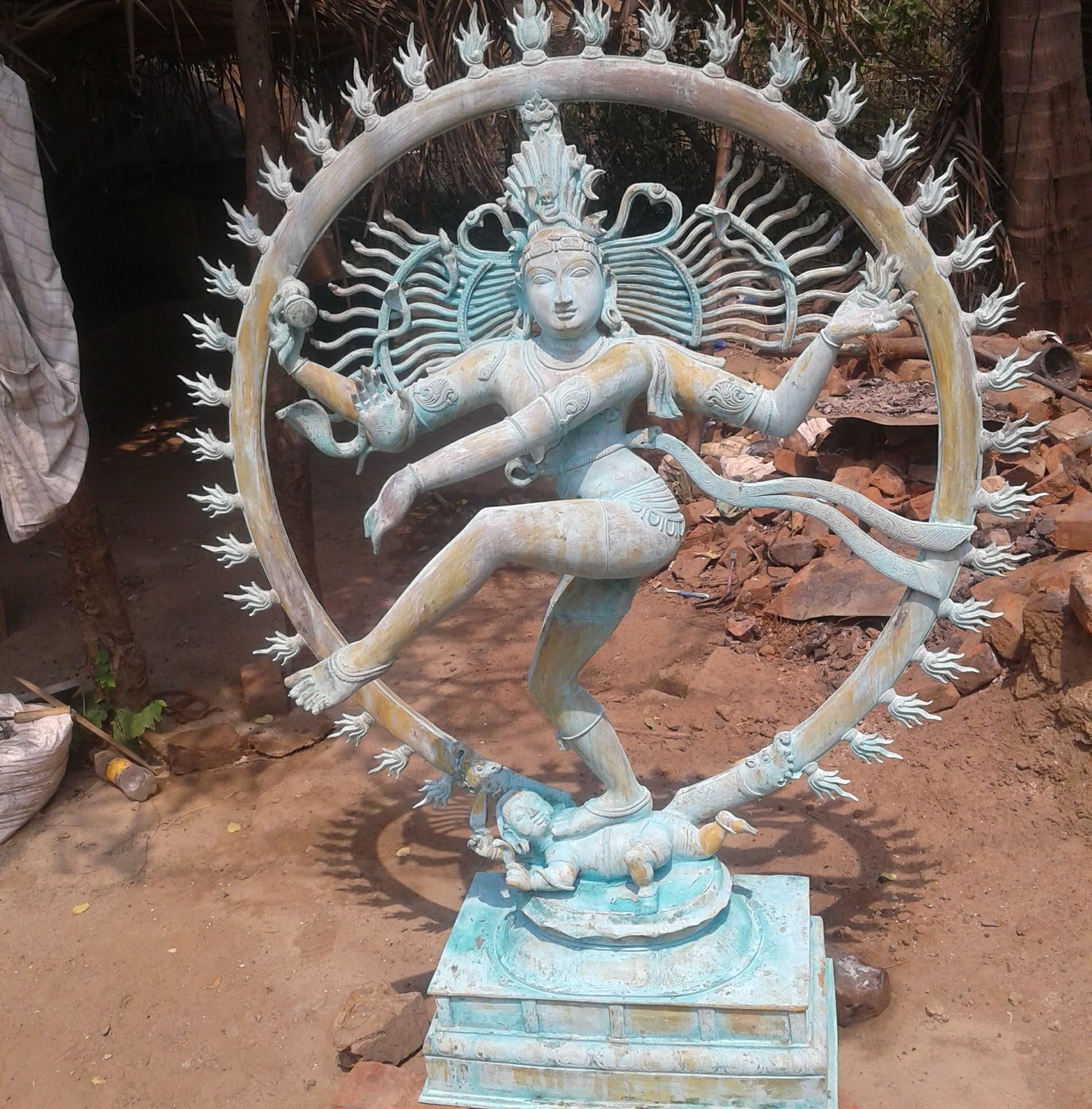Angaragan Panjaloga Vigragam And Bronze Icons