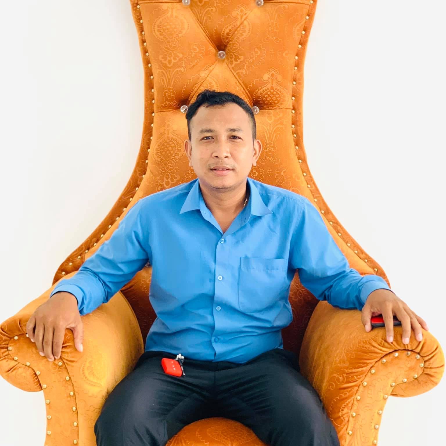 ធឿន ថាត