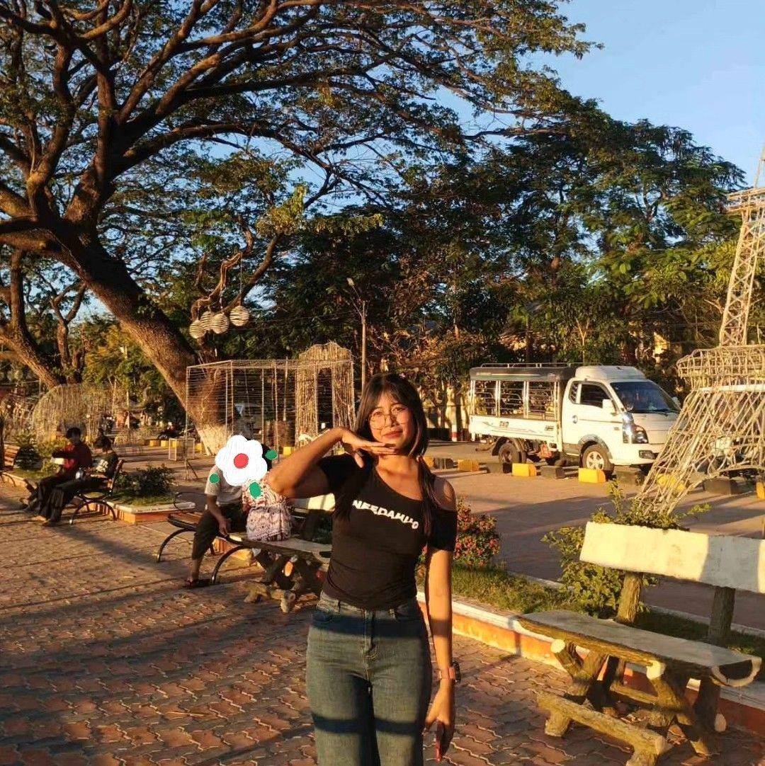 Khin Ye Zaw