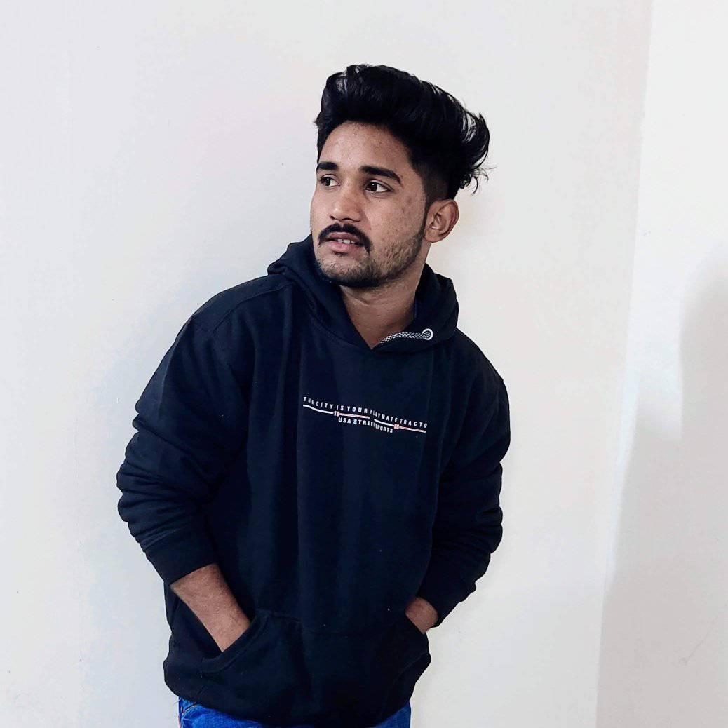 revolver_raja_pradeep