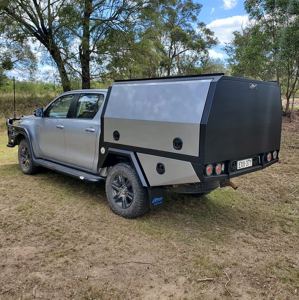 Space cab hilux with the dual toolbox... - Rolloc Industries | Facebook