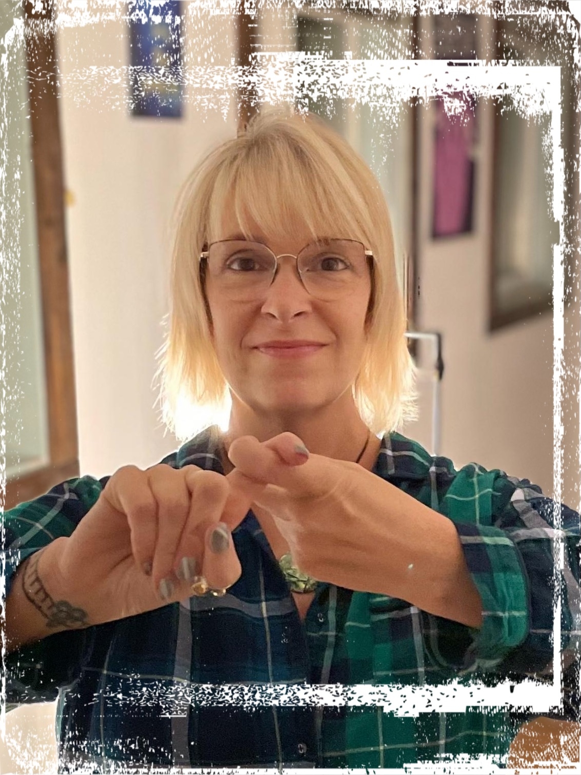 Sign Language Station