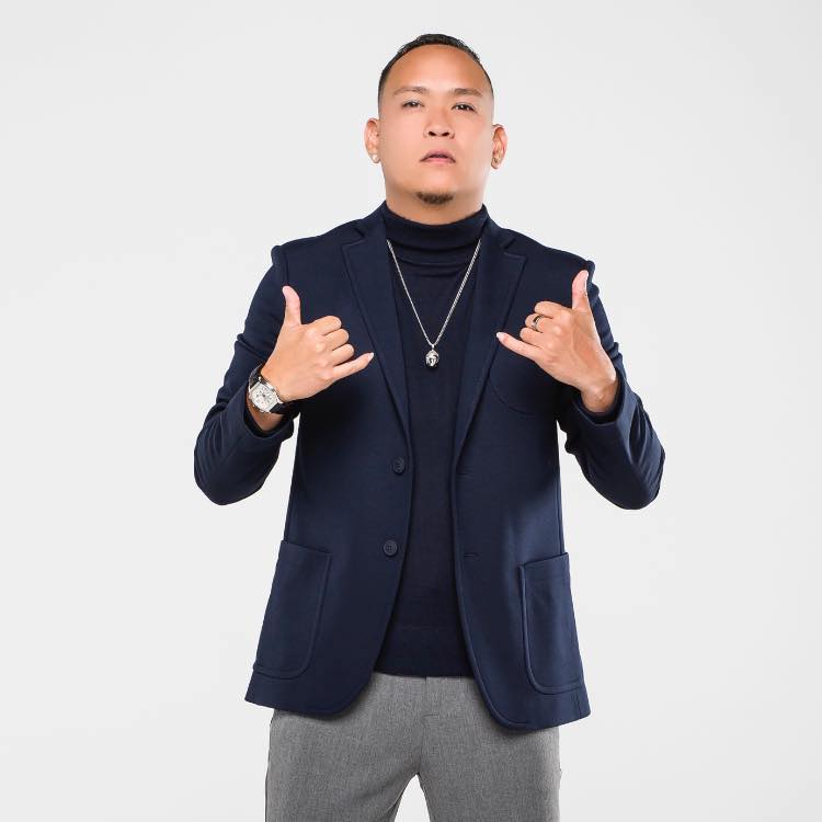 MC D-Jay - Ik heb een nieuw instagram account!! Volg je boy op ...