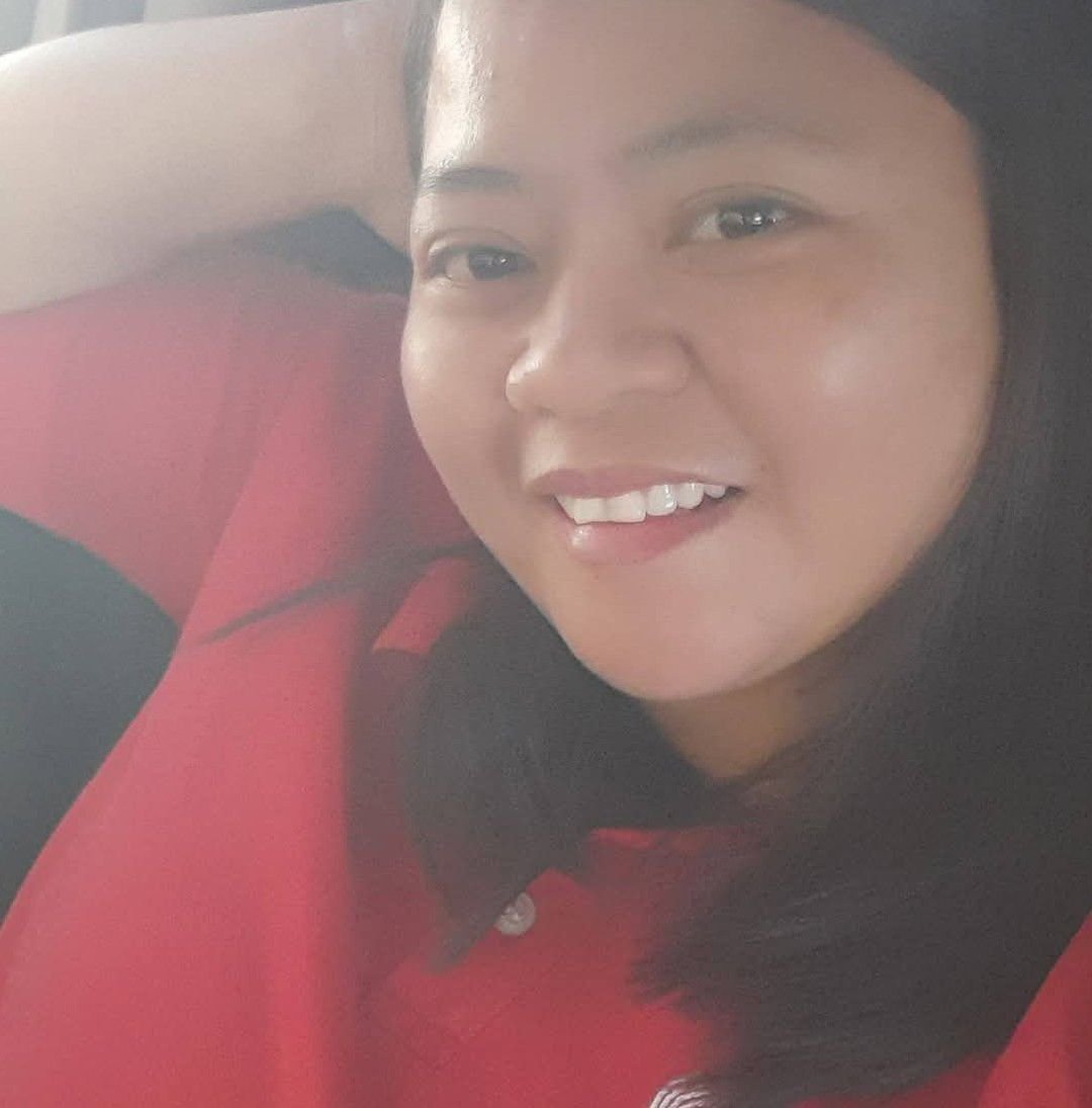 Parang kaylan lng NASA tyan ko lng at sumisipa, Ngayon sa labas na ...
