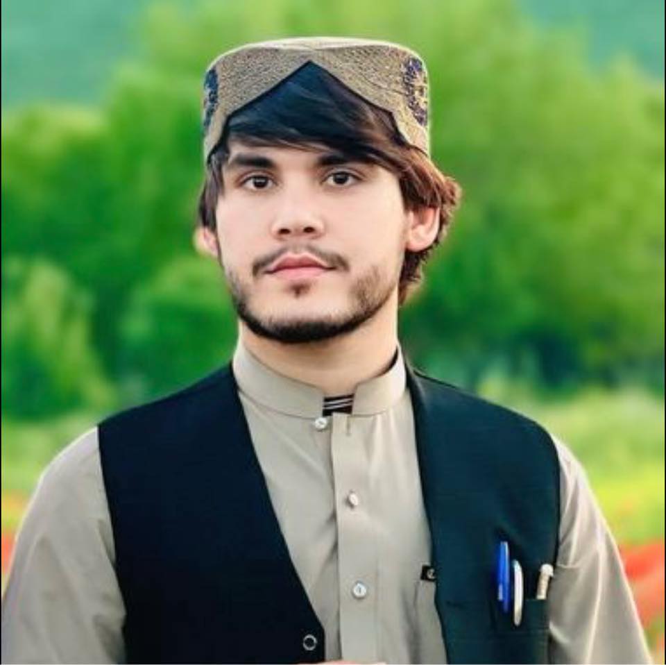 Rafiullah Khan - د فروفایل عکس چینچ سوو 🫣🫣 | Facebook