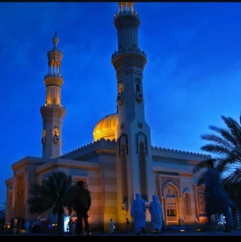 دا دير میدان گلونہ