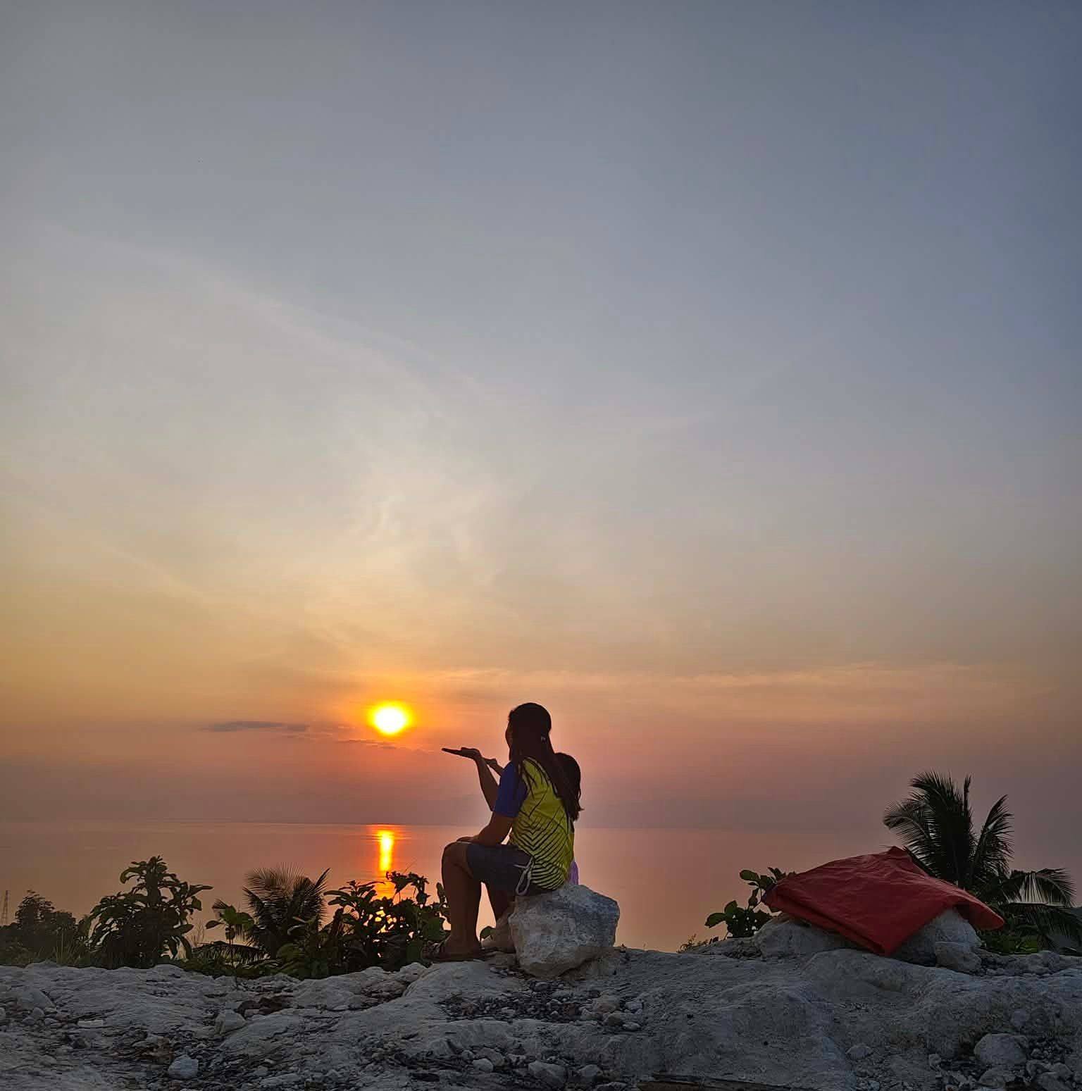 Paminawa ang Kanta sa Brgy.Mindanao Pajo pag tinabangay ug panaghiusa # ...