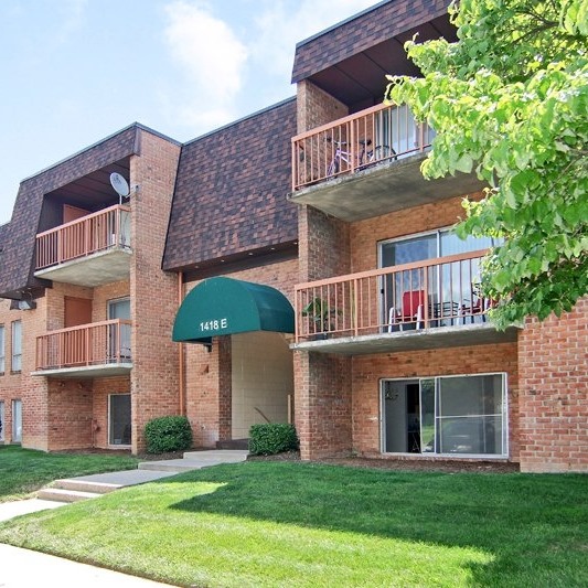 Applegate Apartments | Frederick CO