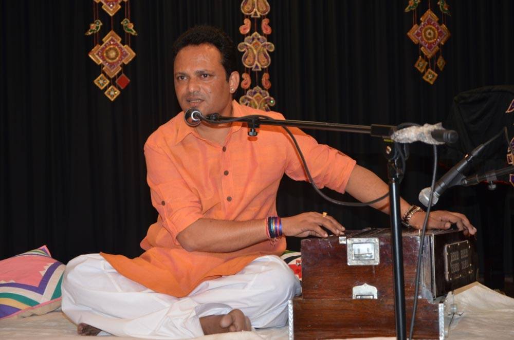 Mehfil-E-Ghazal with Dr. Roshan Bharti/Ustad Athar Hussian Khan on Tabla