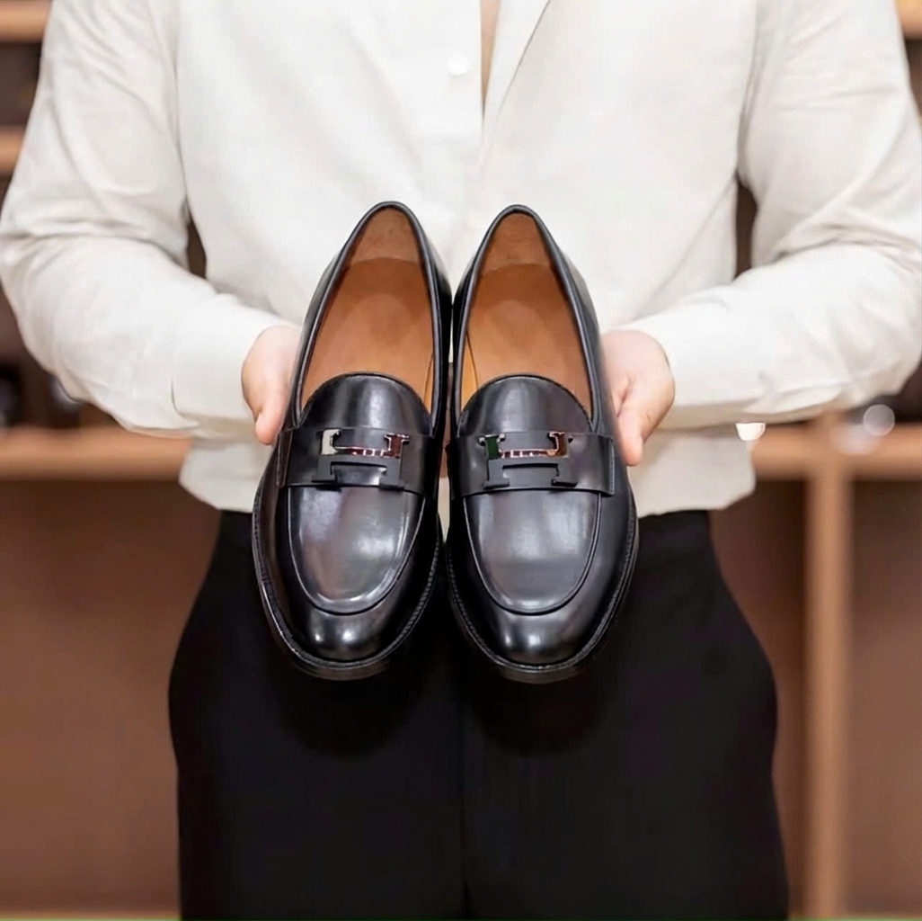 ELEGANCE YOU CAN FEEL. COMFORT YOU... - Classy on a Budget PH | Facebook