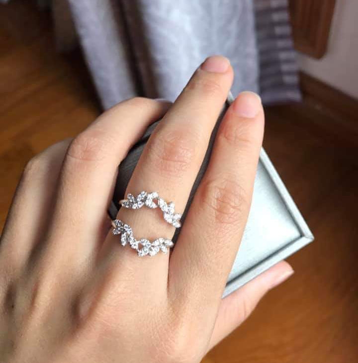 Gold Diamond micro setting