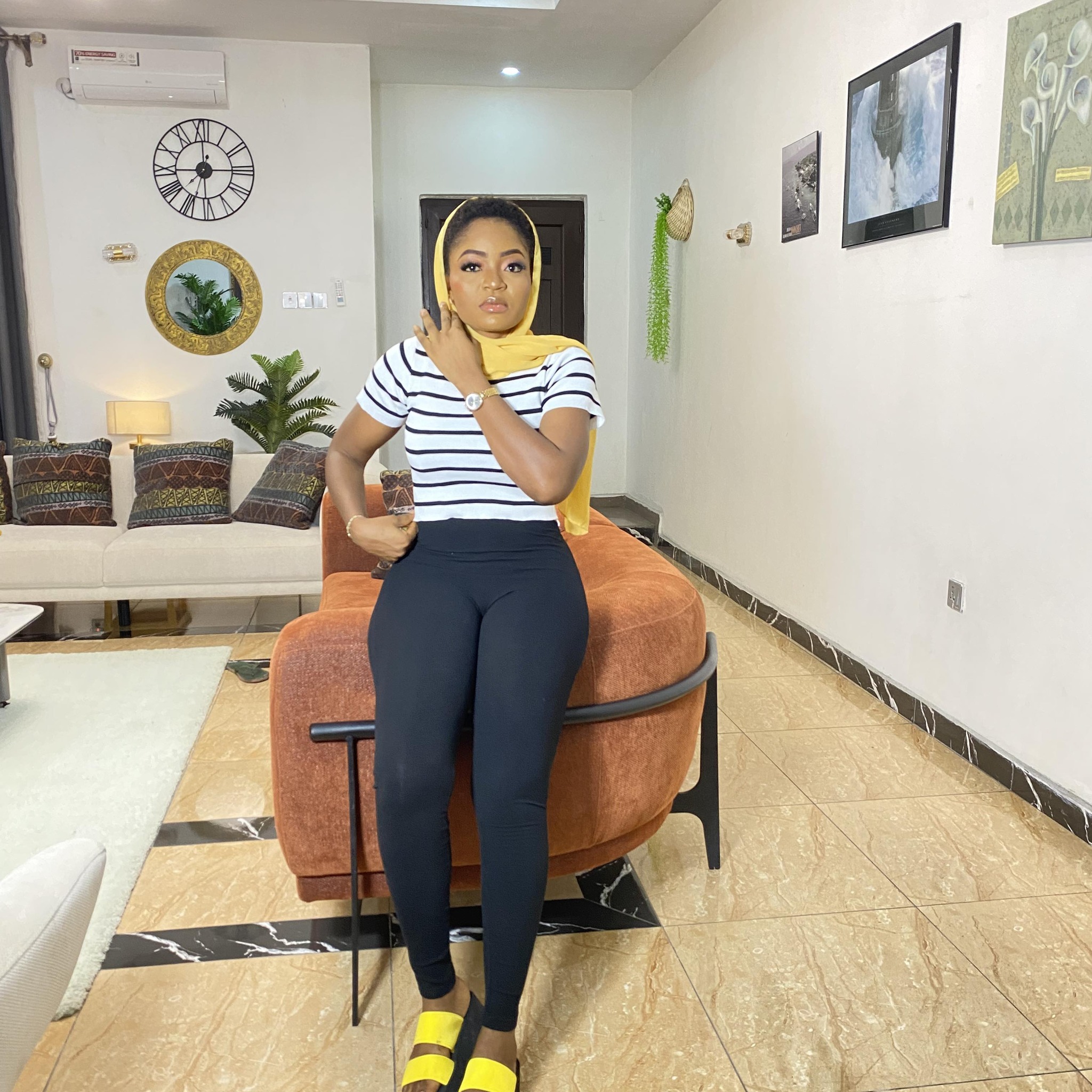 Nely Confidence