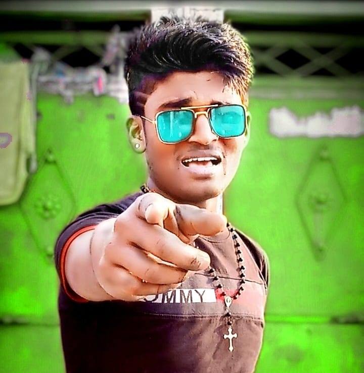 Singer Rajan Raj
