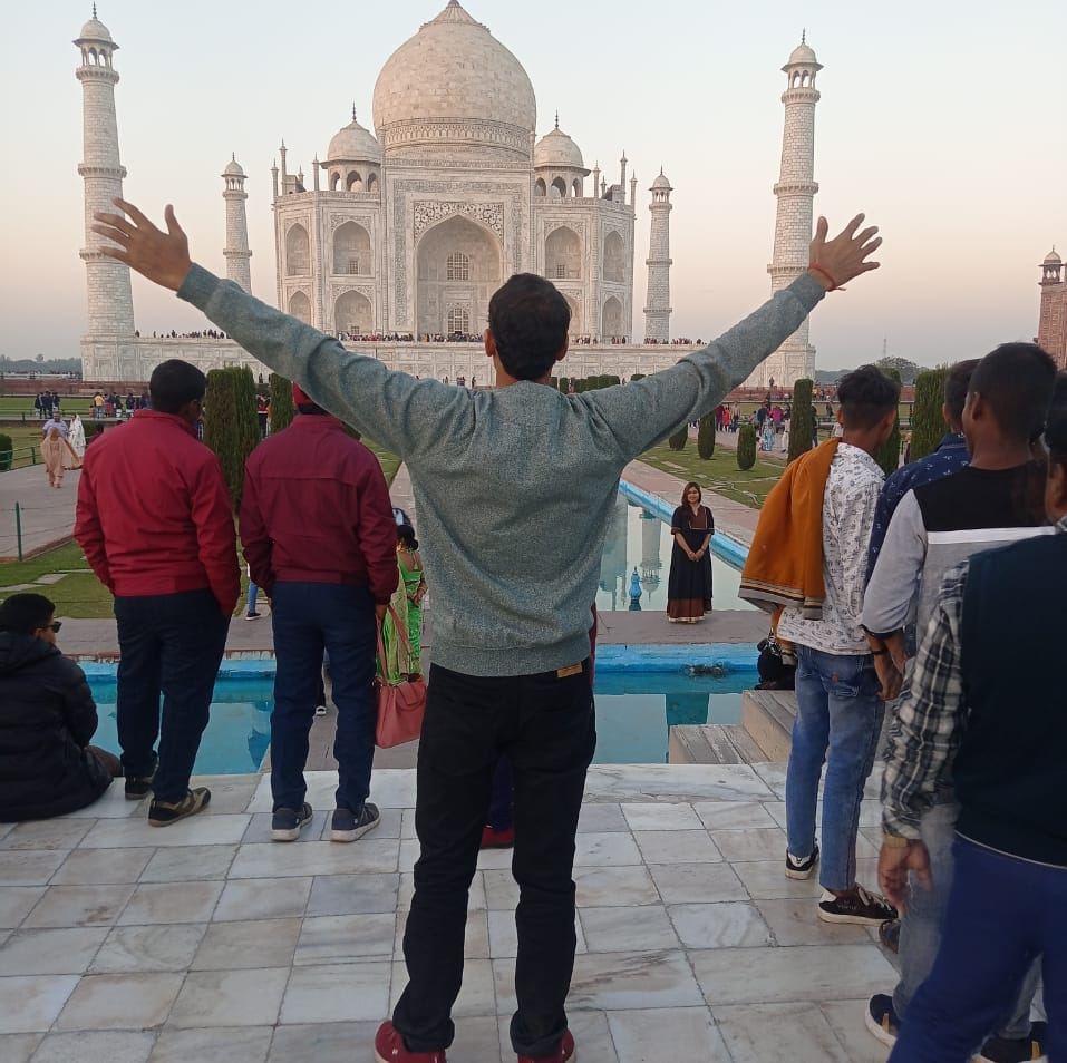 देश भक्त | Facebook
