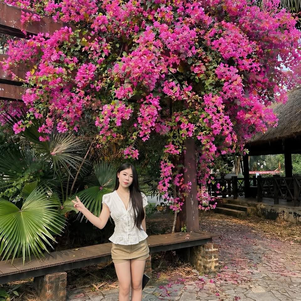 VNU Hoà Lạc | Mn sáng nay có ai học ppnckh cô Trang | Facebook