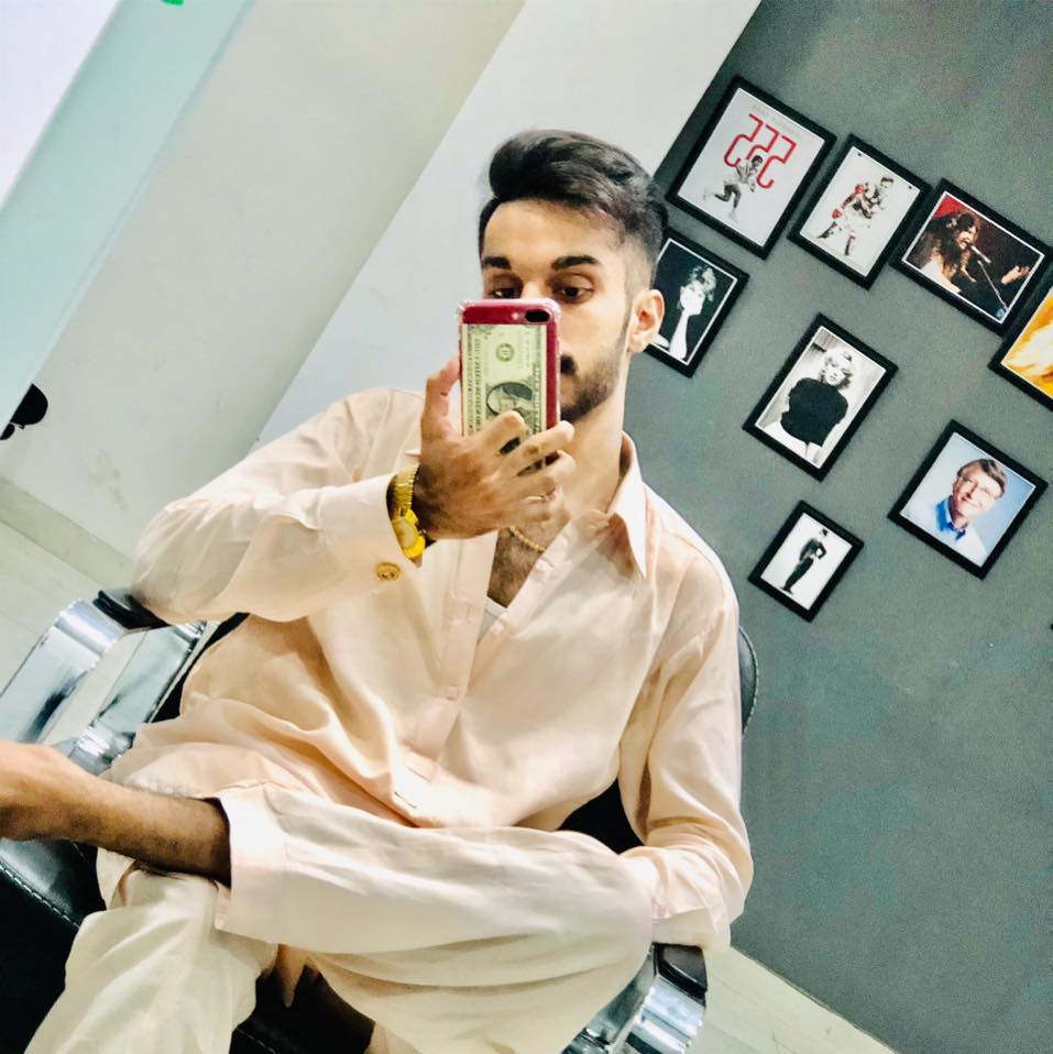 SuNny RaJpUt.